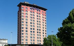 Hotel Doubletree By Hilton Metropole